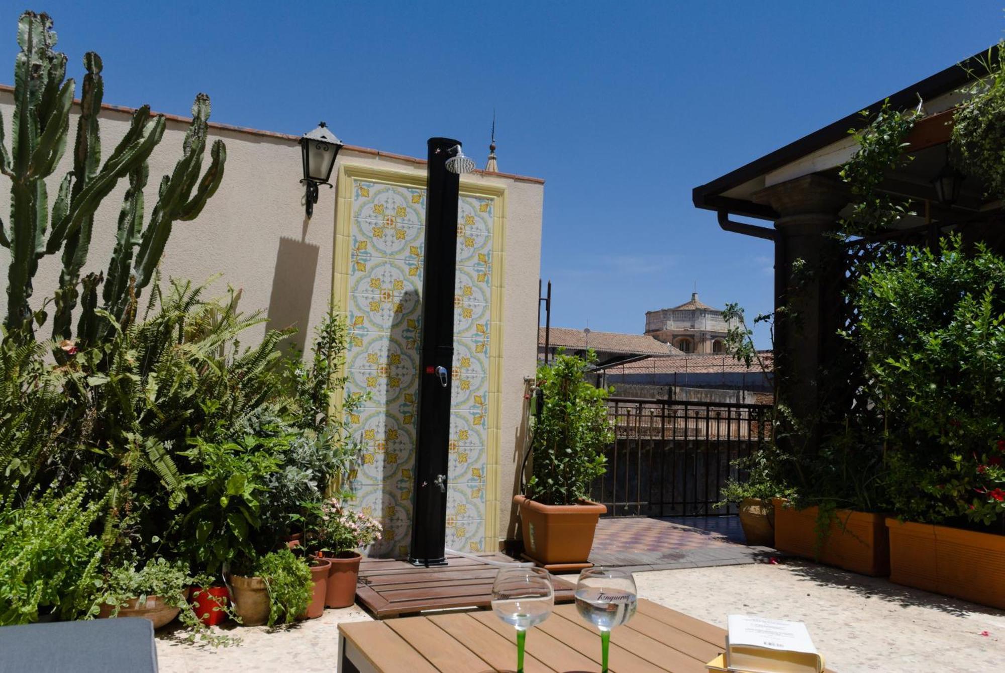 Allure Palace Acireale Exteriör bild