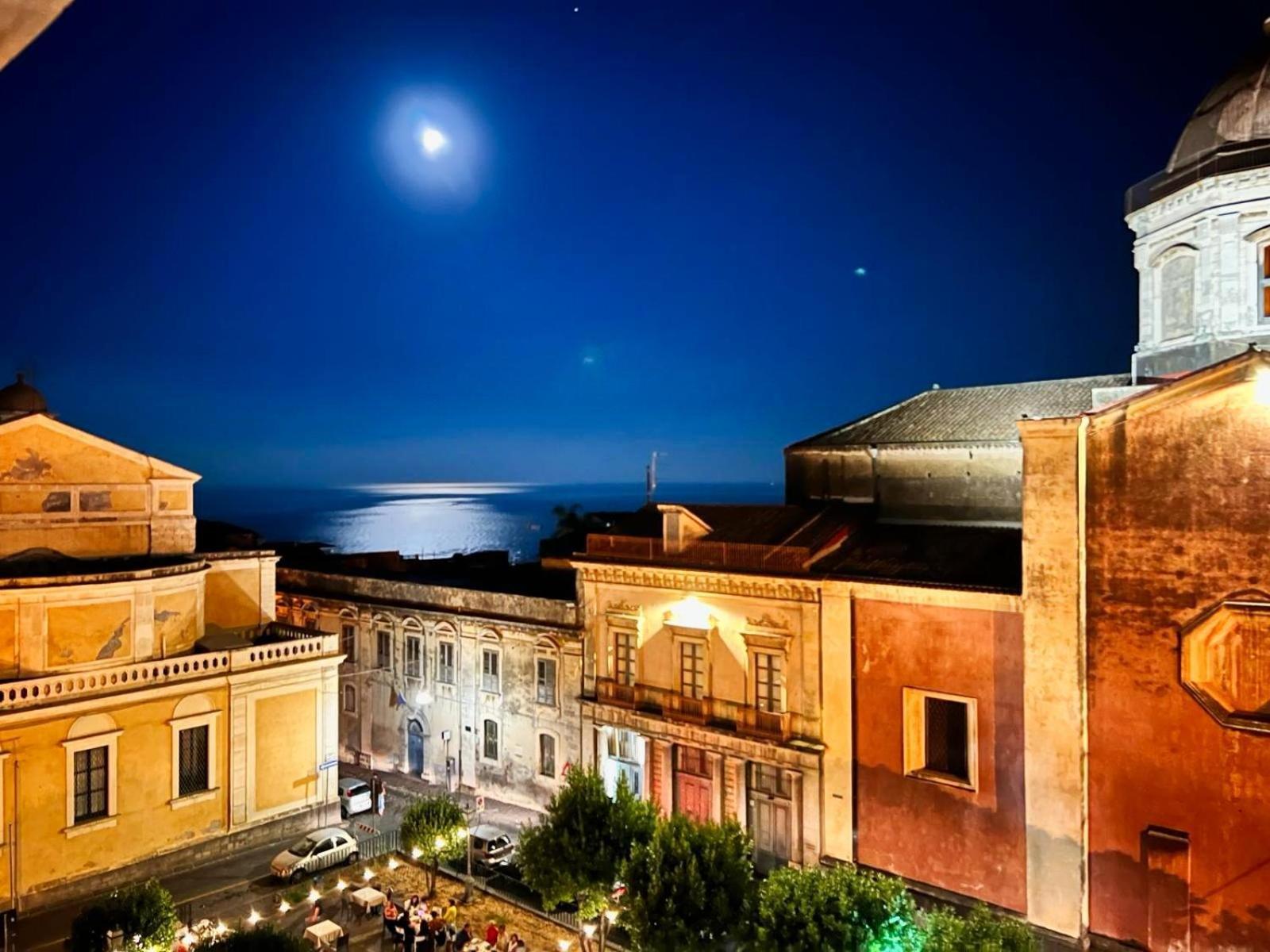 Allure Palace Acireale Exteriör bild